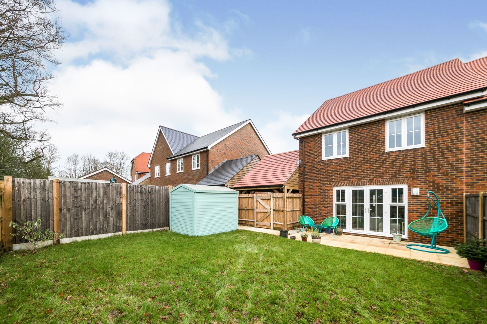 3 bedroom semidetached house for sale, Kingfisher Drive, Crowborough