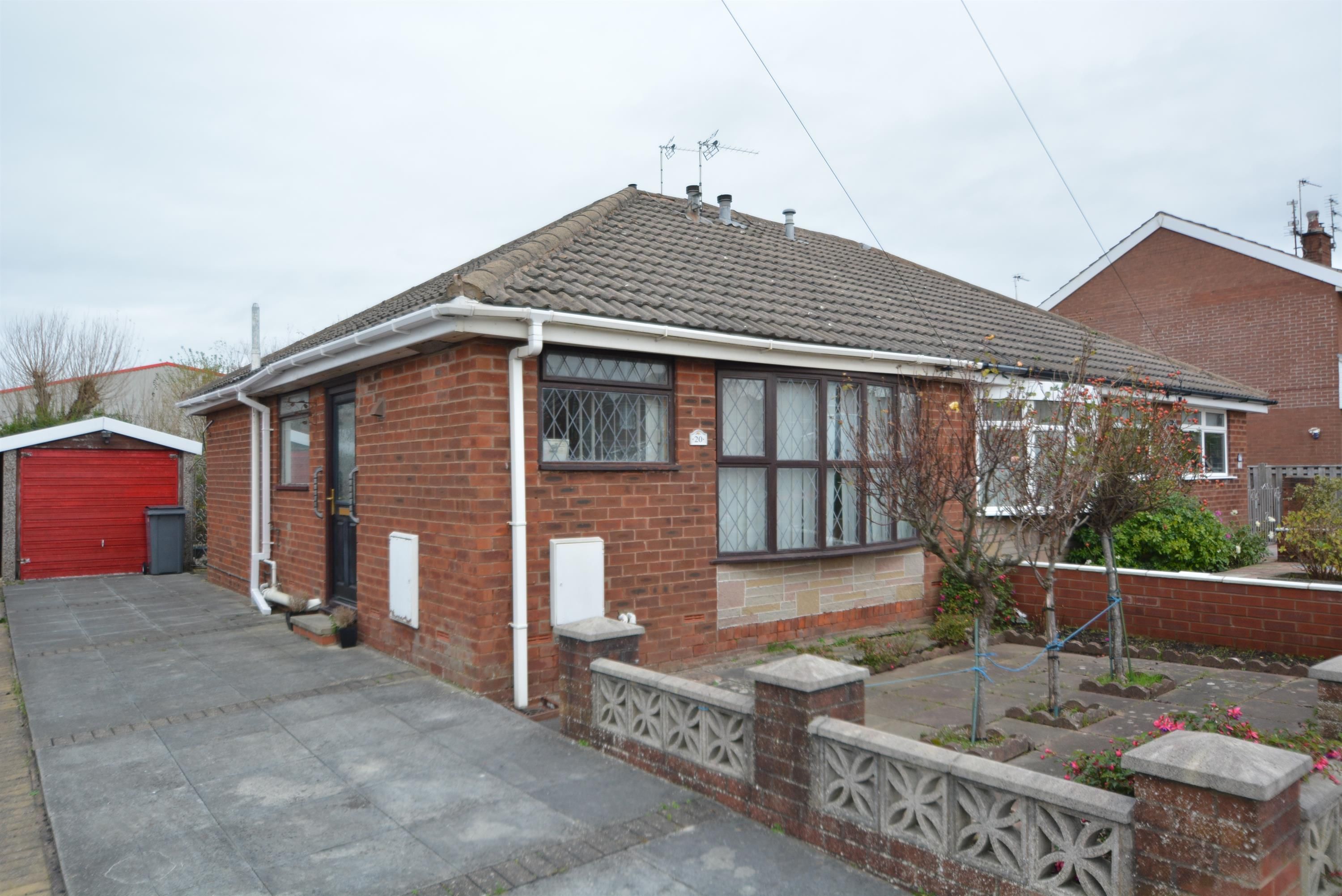 2 bedroom semidetached bungalow for sale, Halton Gardens, Blackpool