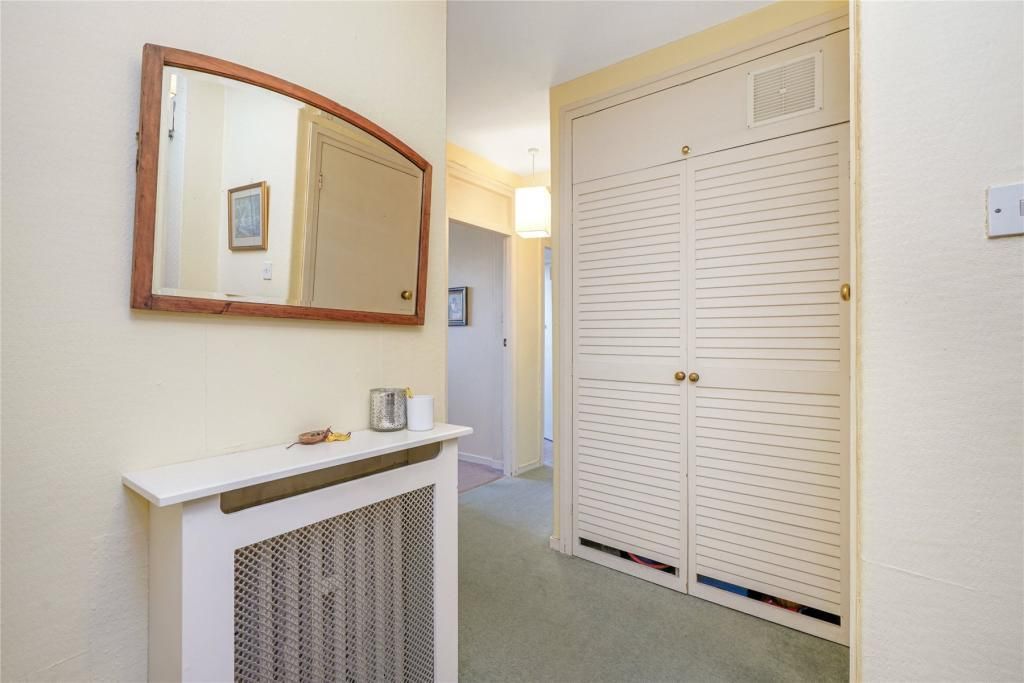 3 bedroom flat for sale, Lichfield Court, Sheen Road, Richmond, TW9 1AX