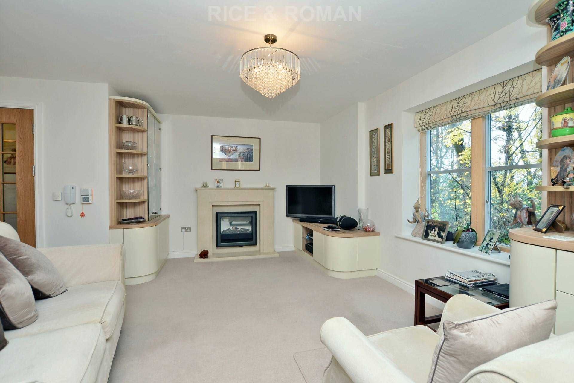 2 bedroom reteirment property for sale, Austin Place, Oatlands Drive