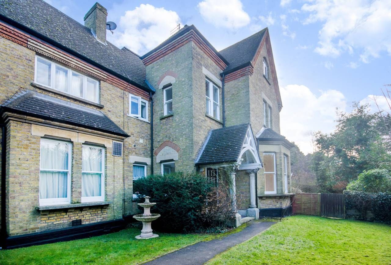 4 bedroom end of terrace house for sale, Mount Park Road, Harrow On The