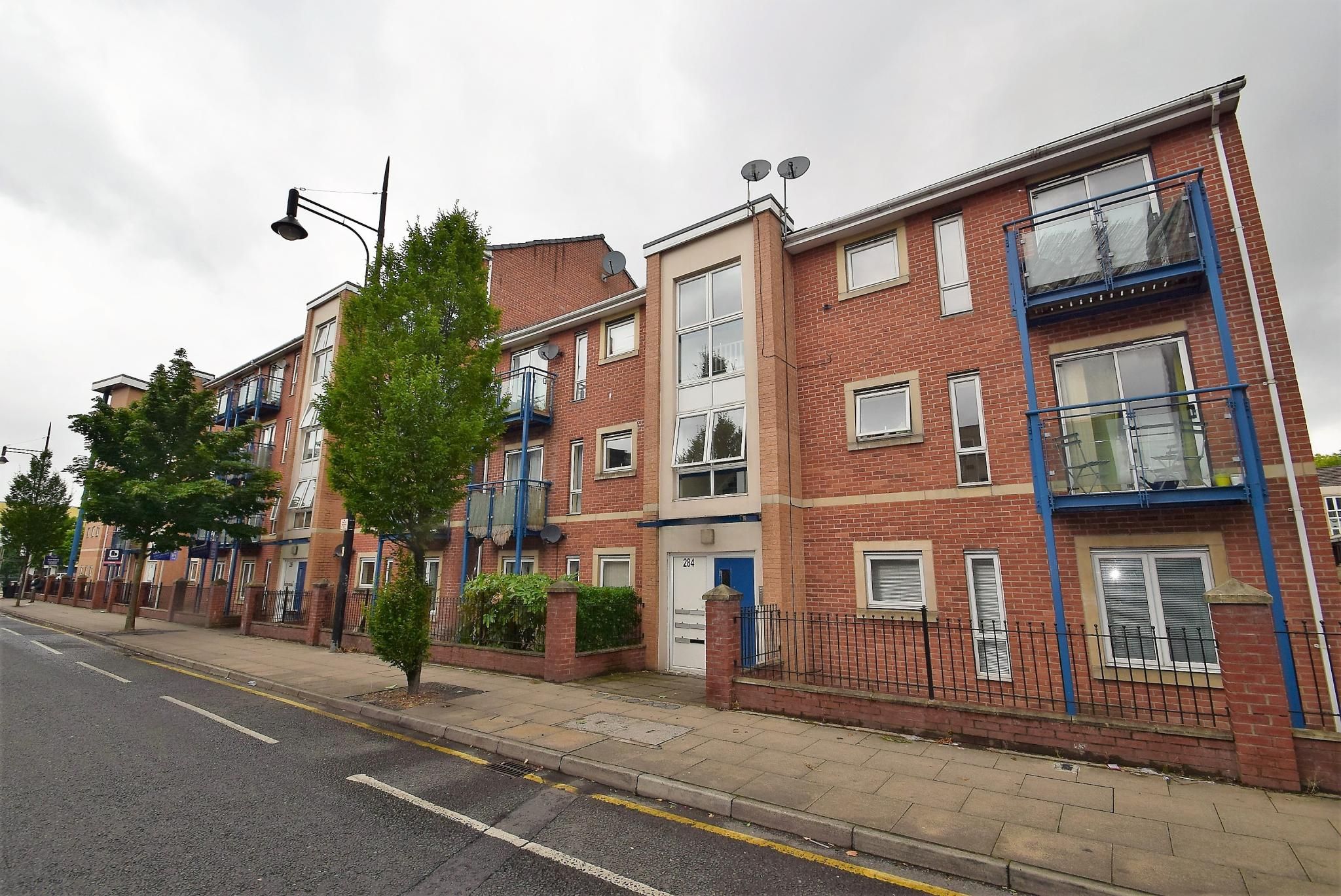 2 bedroom apartment for sale, Stretford Road, Manchester, M, M15 5TQ