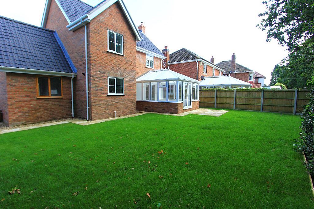 5 bedroom detached house for sale, Breck Farm Lane, Taverham, Norwich