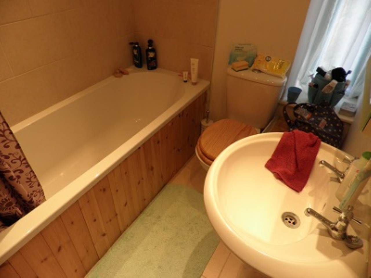 3 bedroom house to rent, The Butts, Frome, Somerset, BA11 ...