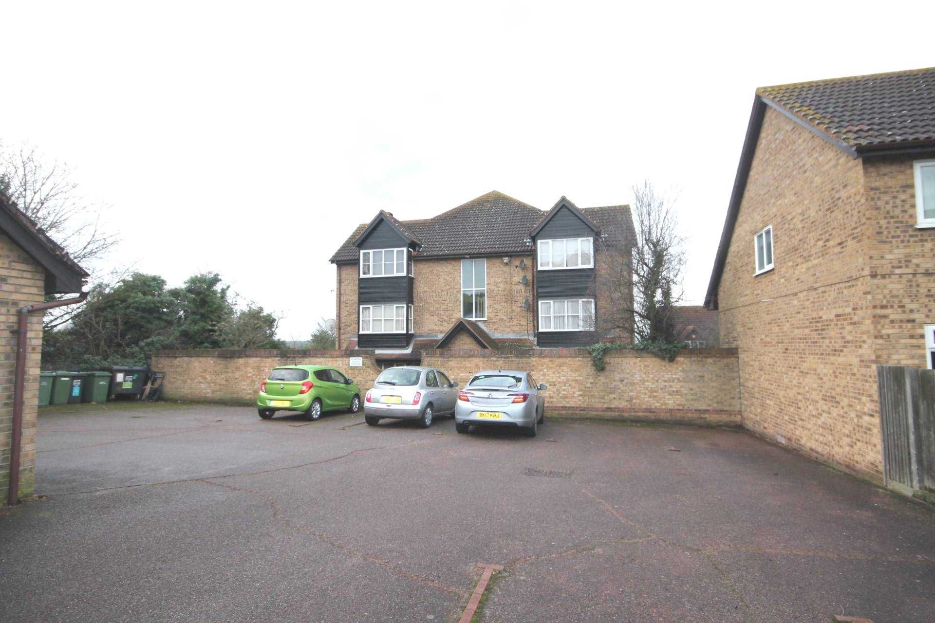 Flat for sale, Knights Manor Way, Dartford, DA1 5SJ