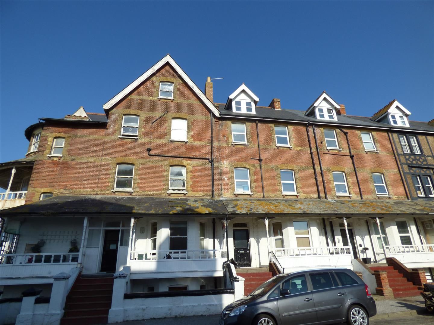 1 bedroom flat to rent, Sussex Gardens, WestgateOnSea CT, Westgateonsea, CT8 8AQ