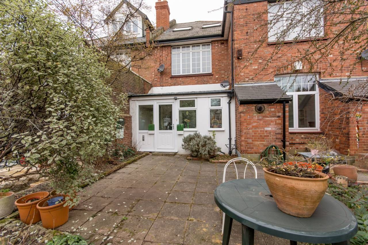 2 bedroom flat to rent, Aylestone Avenue, Brondesbury Park, NW, NW6 7AA