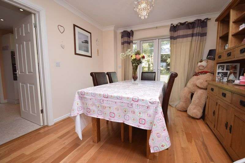 3 bedroom detached house for sale, Chestnut Bush, Bridgend, CF31 5FG