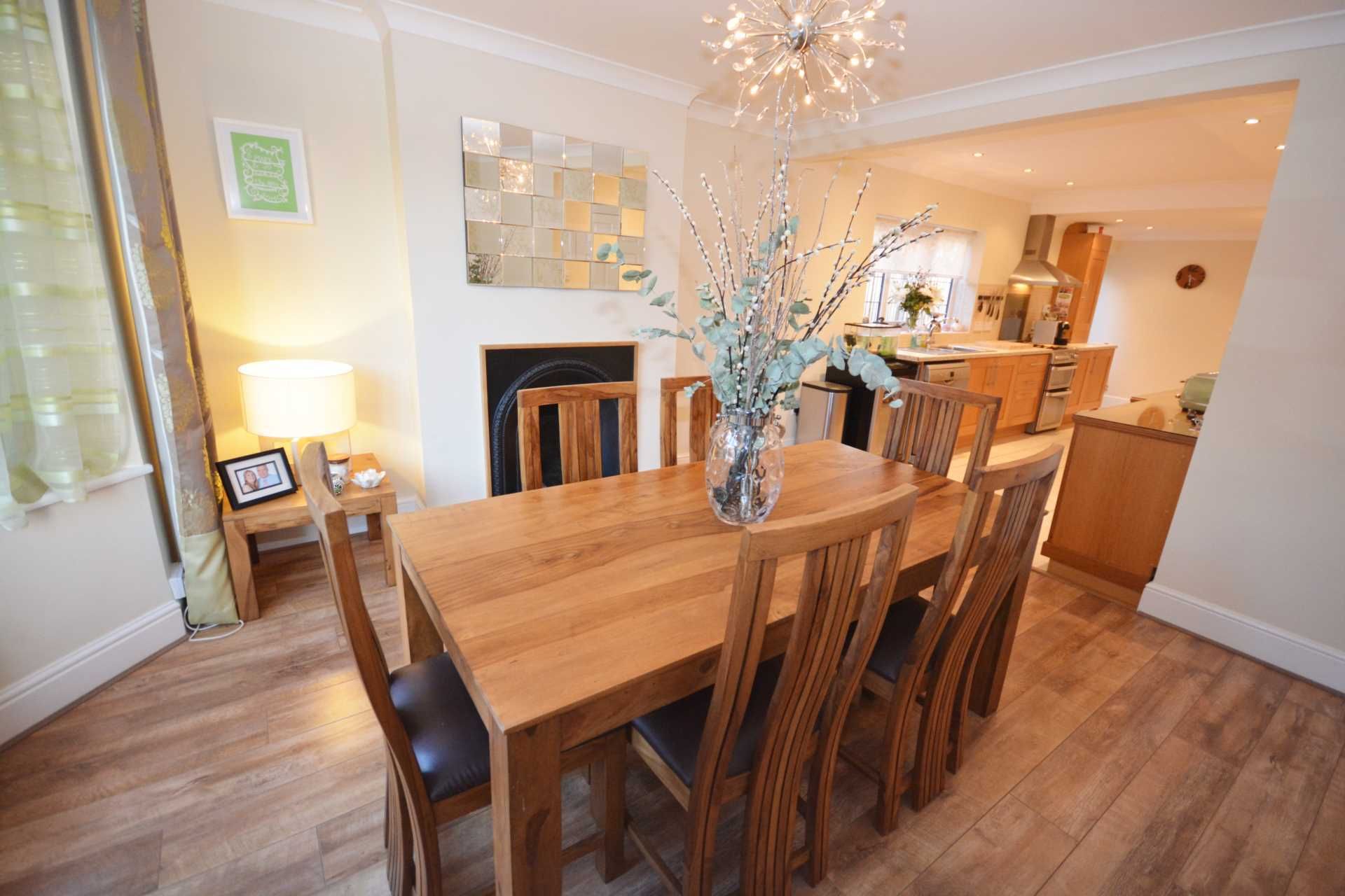 3 bedroom semidetached house for sale, Bilton Road, Rugby, CV22 7AS