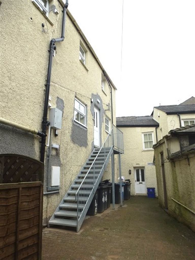 2 bedroom flat to rent, Upper Brook Street, Ulverston LA, LA12 7FL