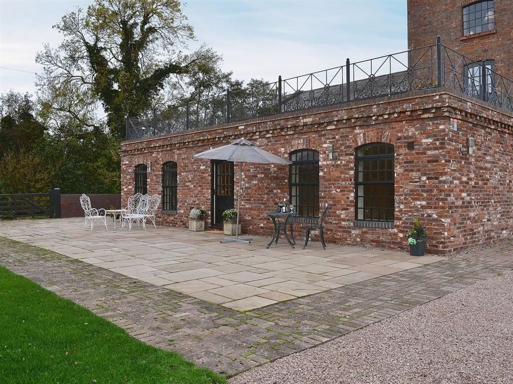 2 bedroom apartment to rent, Tylers Lock, London Lane, Tardebigge, Bromsgrove, B60 3AG