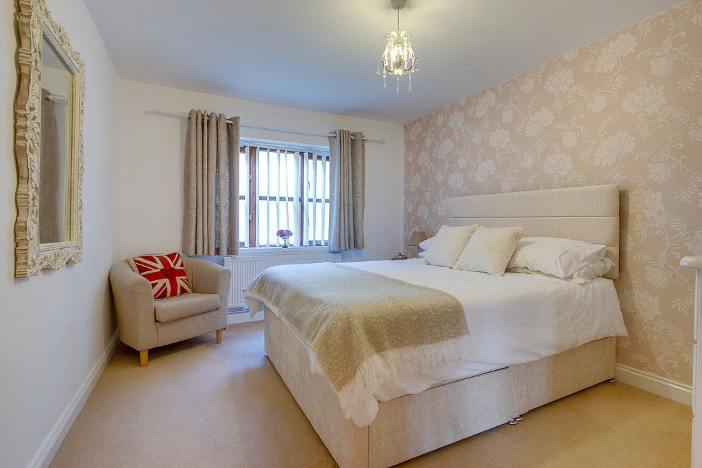 5 bedroom bungalow for sale, Banks Green, Redditch, BU, Upper Bentley