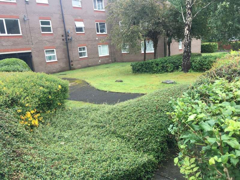 1 bedroom flat to rent, St Johns Court New Road Radcliffe, Bury, M26 1NJ
