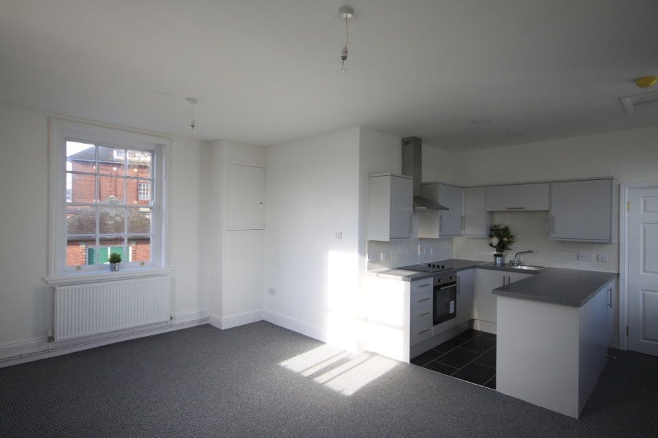 1 bedroom apartment to rent, The Whitehouse, High Green, Cannock, WS11 1BE