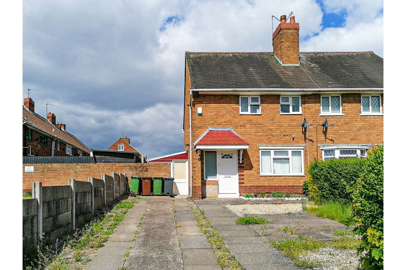 2 bedroom semidetached house for sale, Remington Road, Walsall WS, WS2 7EJ