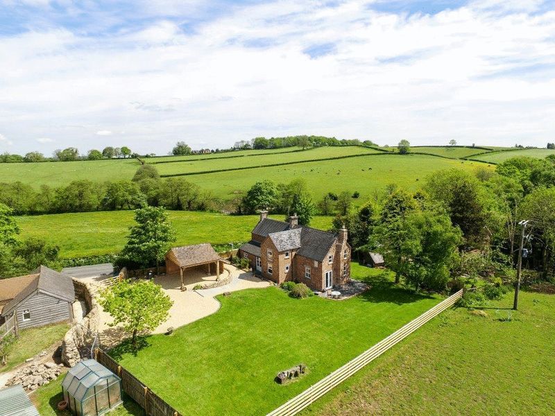 4 bedroom house for sale, Turnditch, Belper DE, DE56 2LU