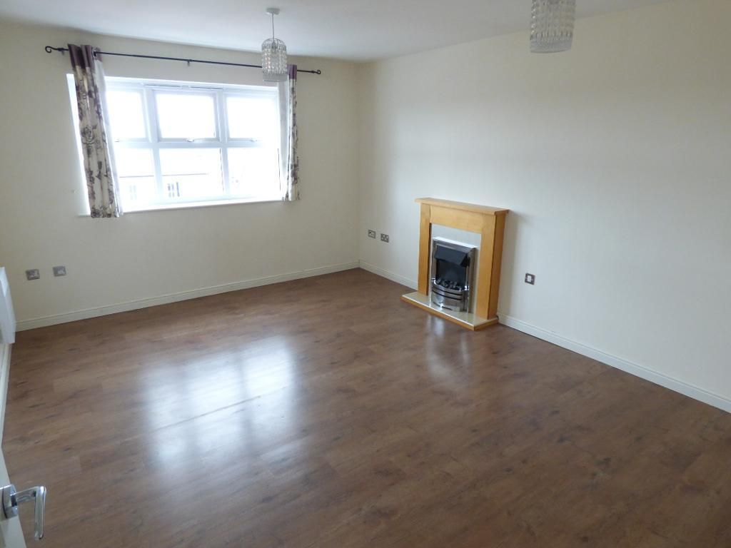 2 bedroom flat for sale, Crowe Road, Bedford, MK40 4FQ