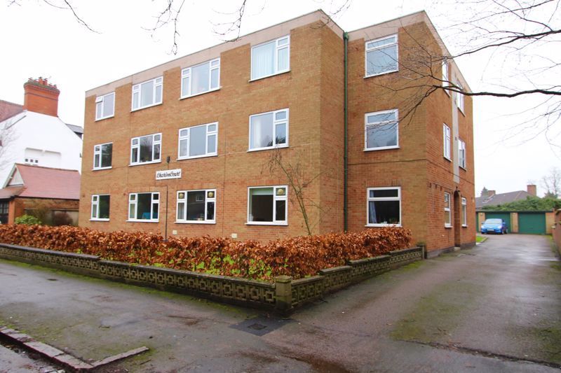 2 bedroom ground floor flat to rent, Knighton Drive ...