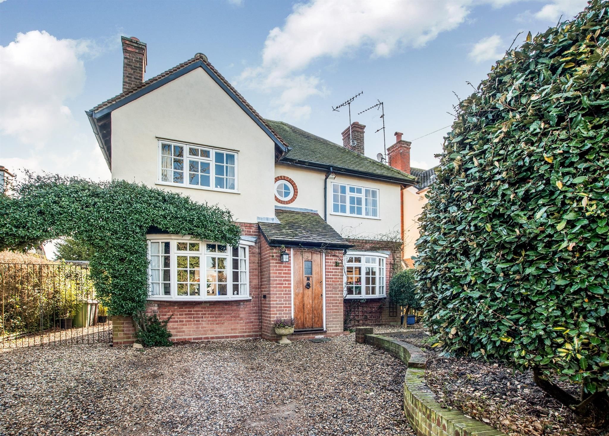 4 bedroom detached house for sale, Willow Cottage, Pegmire Lane