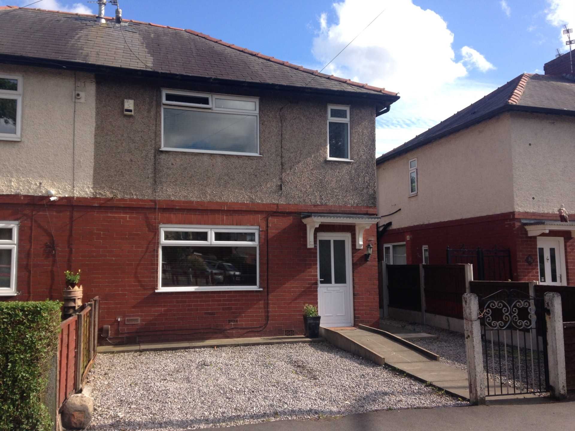 3 bedroom semidetached house for sale, Vale Avenue, Bolton, BL6 5RQ