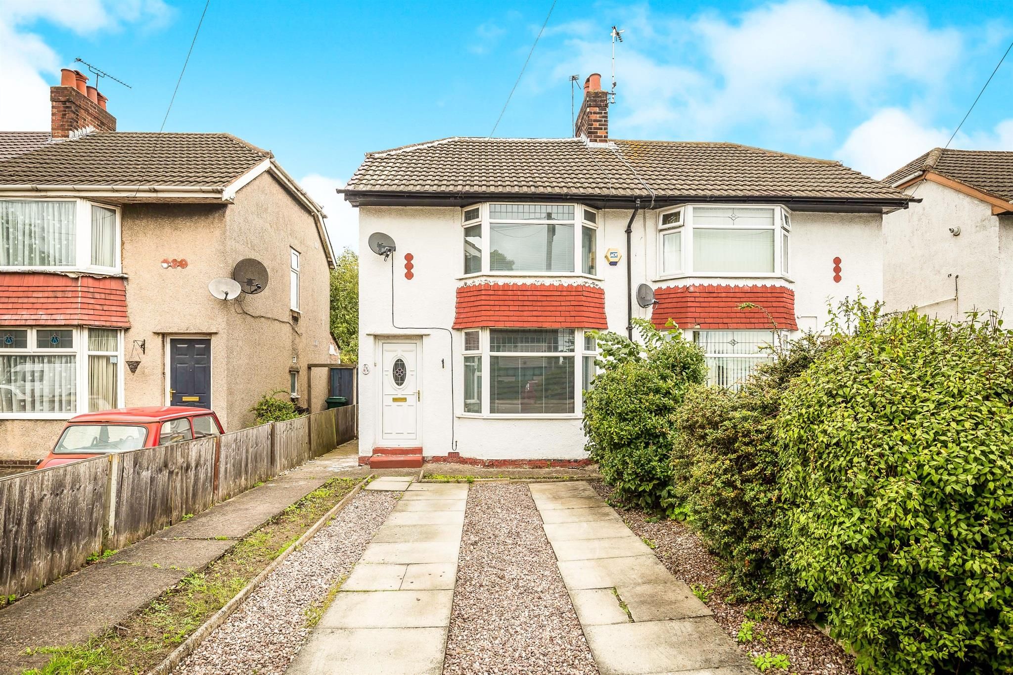 2 bedroom semidetached house for sale, Sealand Road, Chester, CH1 4LQ