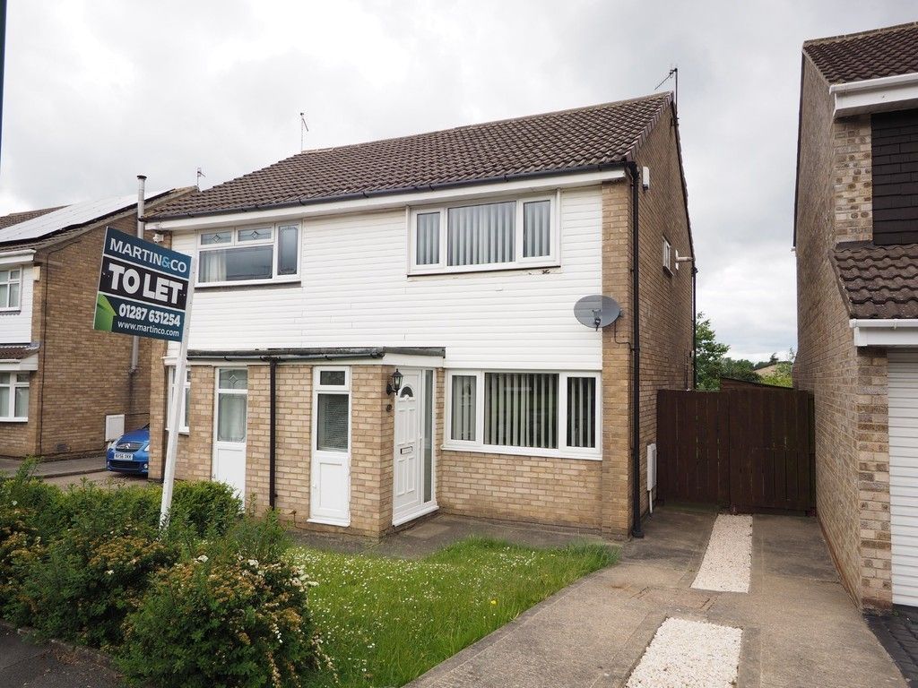 2 bedroom semidetached house to rent, Berkley Drive, Guisborough, TS14