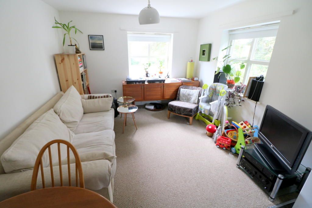 1 bedroom apartment to rent, Beulah Hill, Upper Norwood, SE19 3UZ