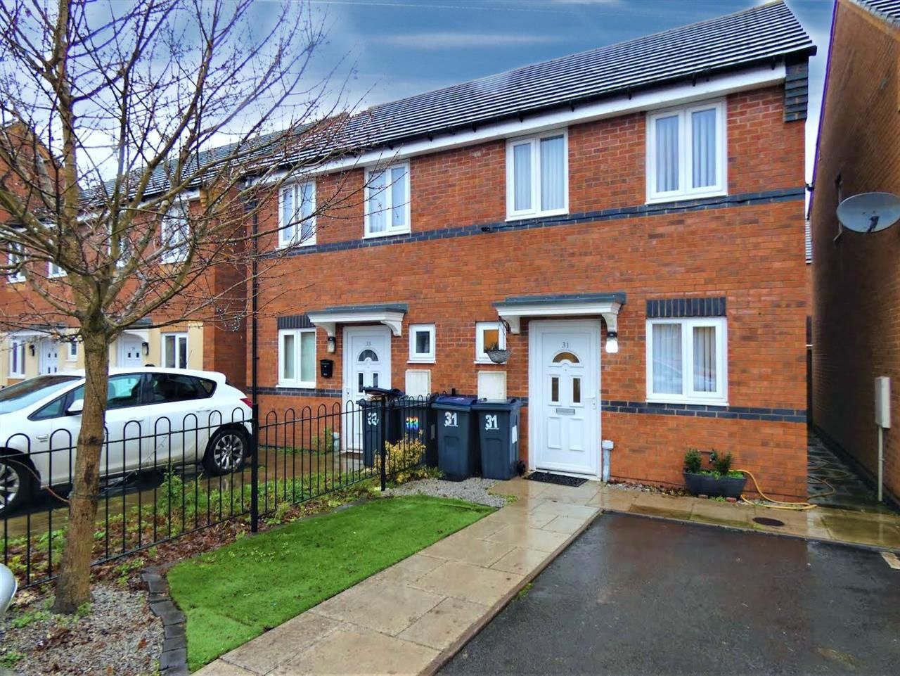 2 bedroom semidetached house for sale, Old College Road, Garretts