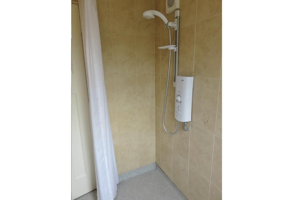 2 bedroom house to rent, Calvert Lane, Hull, HU4 6BH