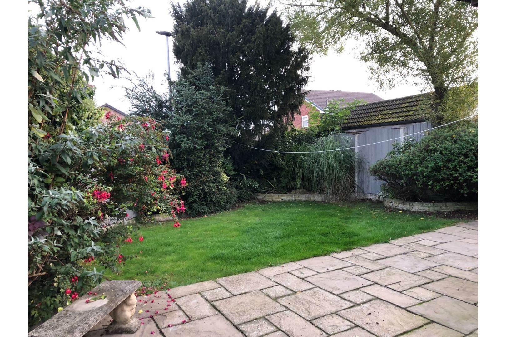 3 bedroom detached house to rent, Cartmel Walk, Dinnington, Sheffield S