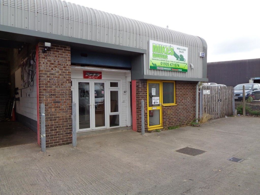 Commercial unit to rent, Venture, Lynx Trading Estate, Brympton Way