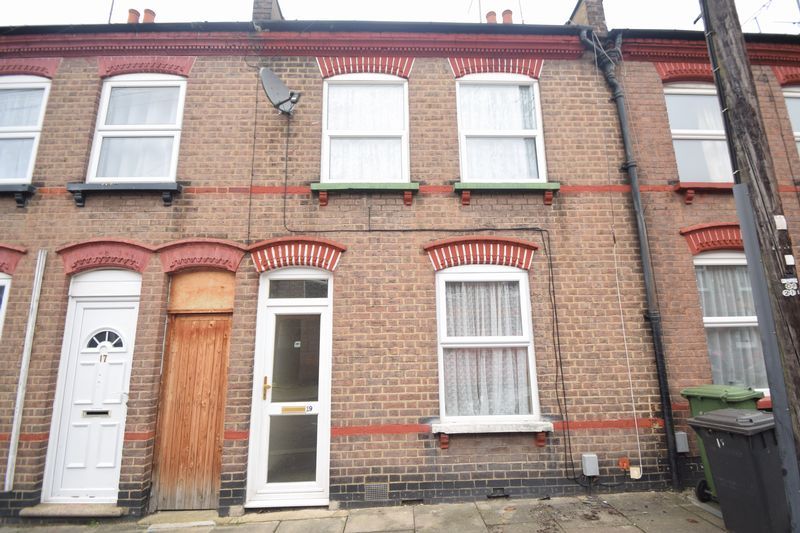 2 bedroom terraced house for sale, Baker Street, Luton LU, LU1 3PX