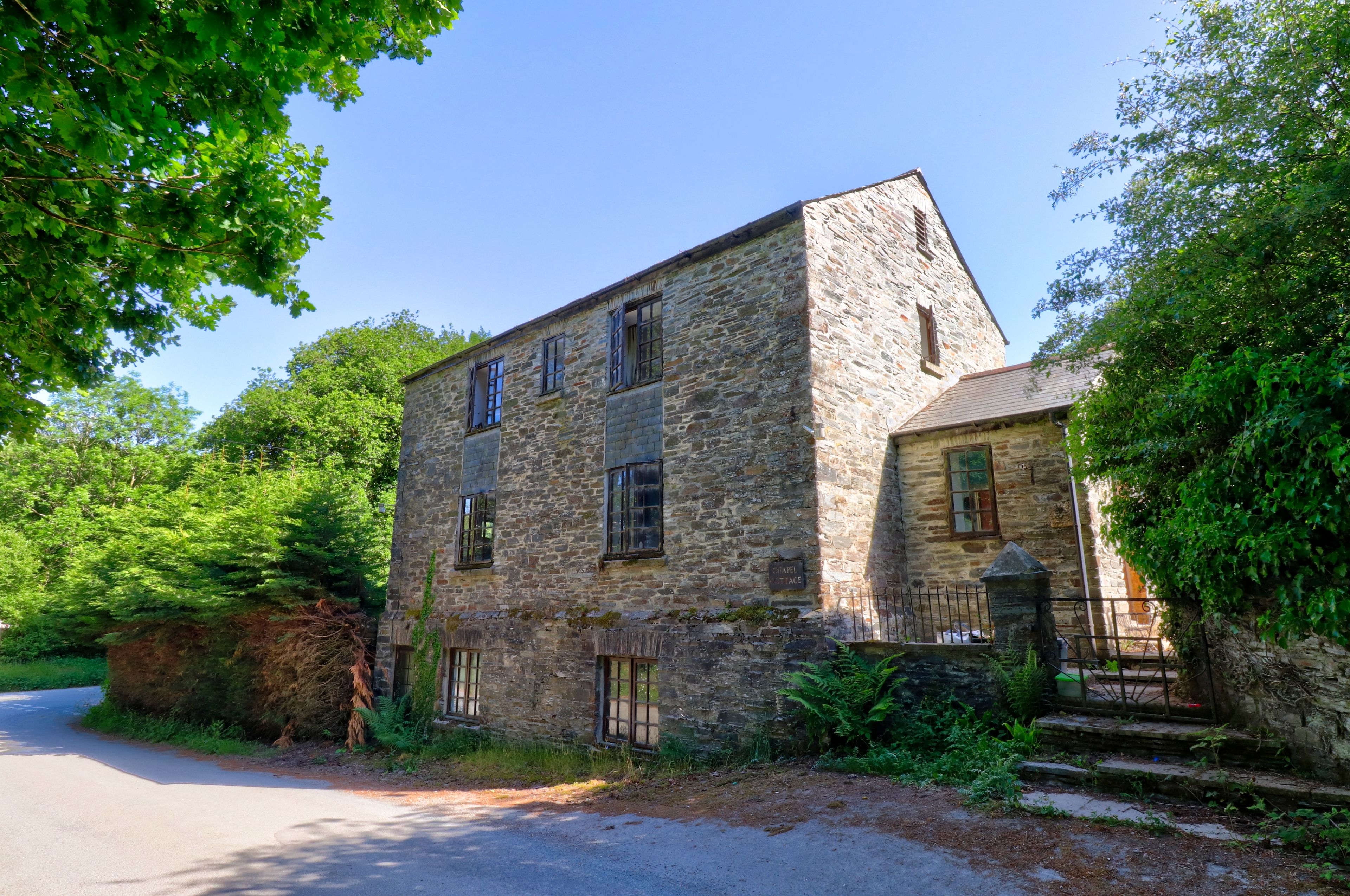 4 bedroom detached house for sale, Mill Hill, Tavistock PL, PL19 8NP