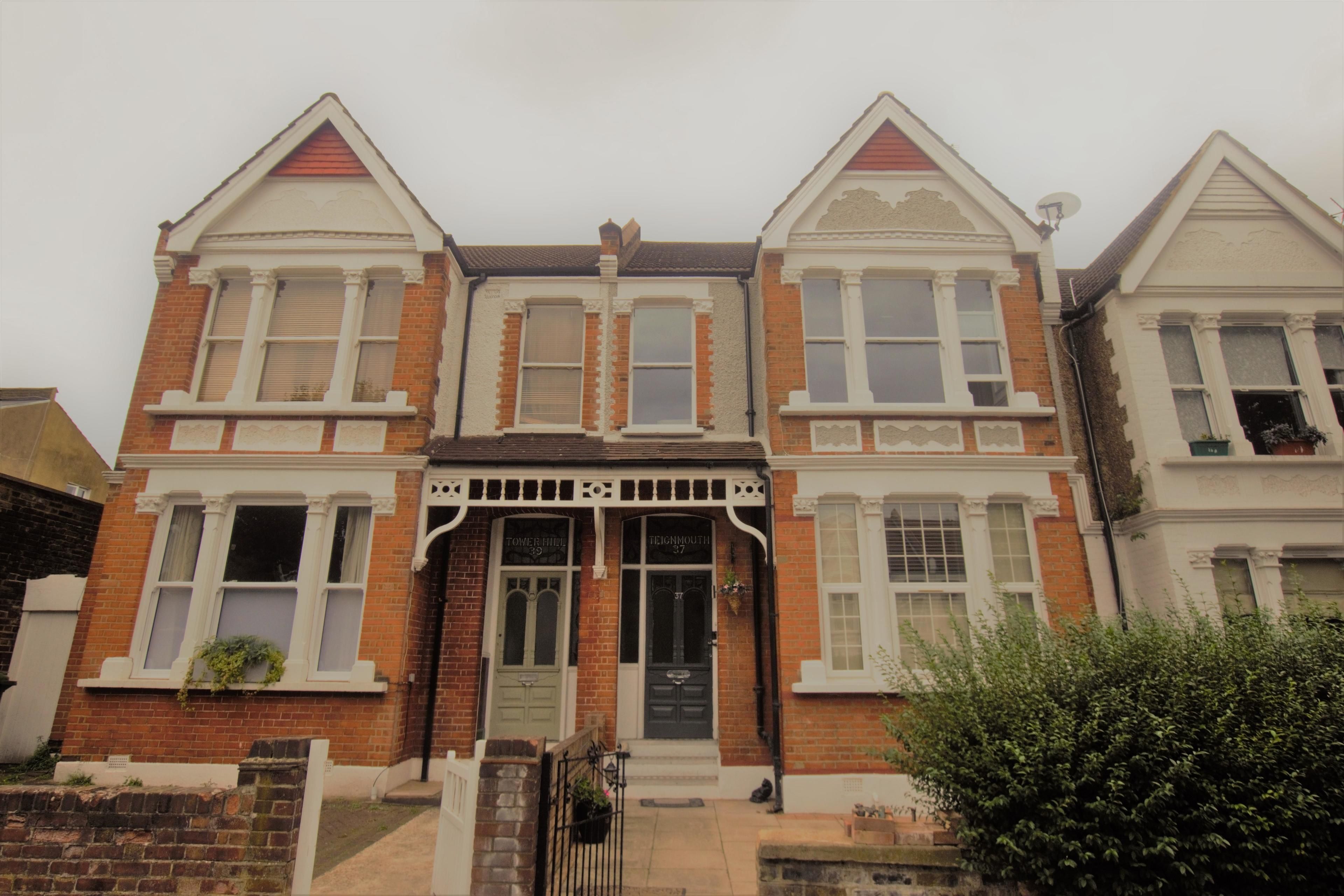 3 bedroom flat to rent, Lushington Road, London NW, NW10 5UX