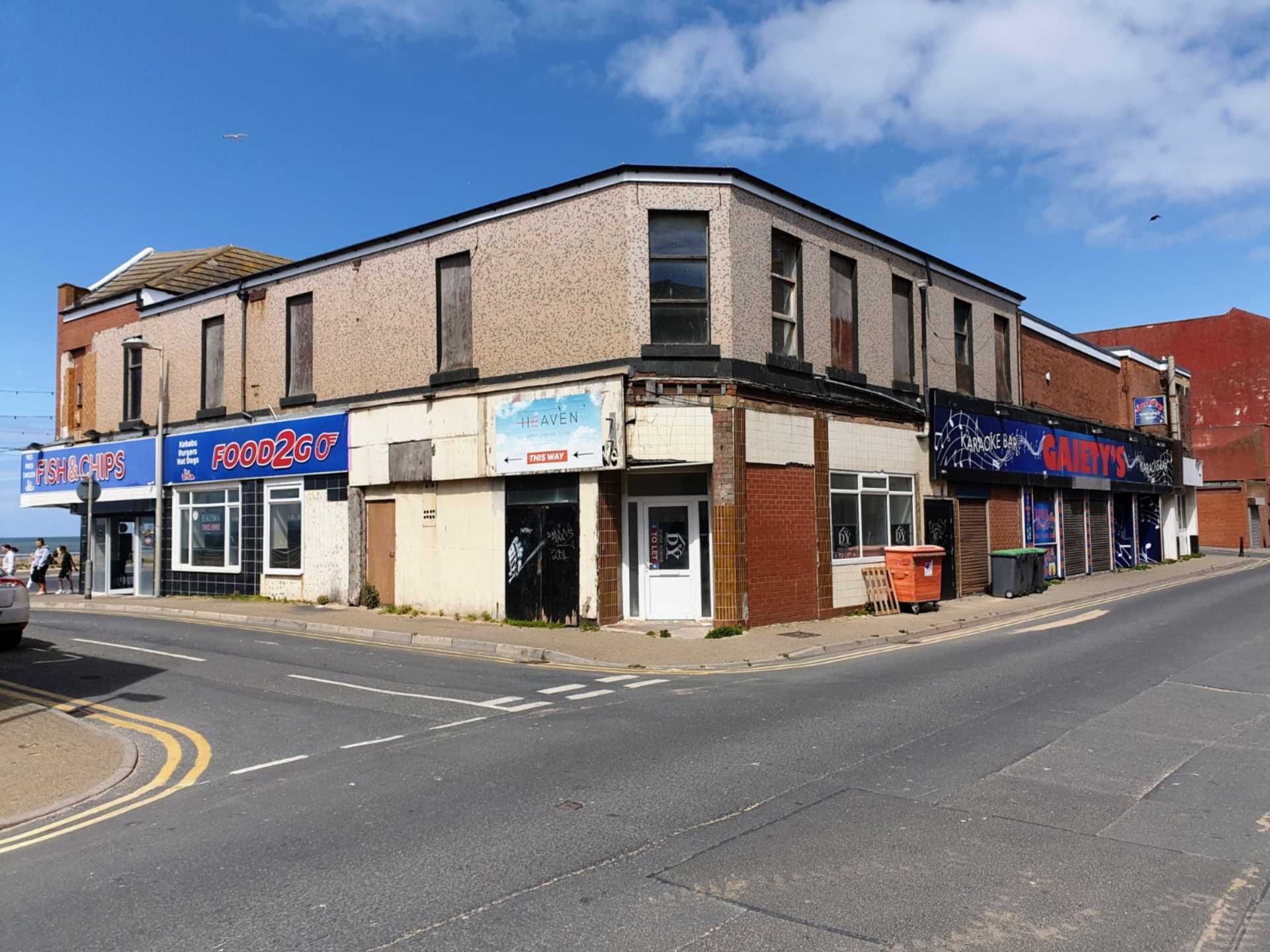 Commercial unit to rent, Foxhall Road, Blackpool, FY1 5BW ...