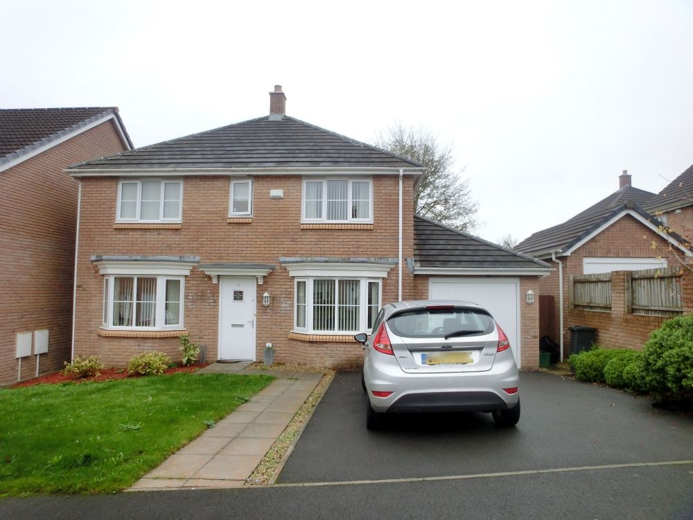 4 bedroom detached house for sale, Cae Morfa, Skewen, Neath.E. SA, SA10 6EH