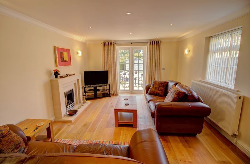 3 bedroom detached house for sale, Liverpool Old Road, Much Hoole