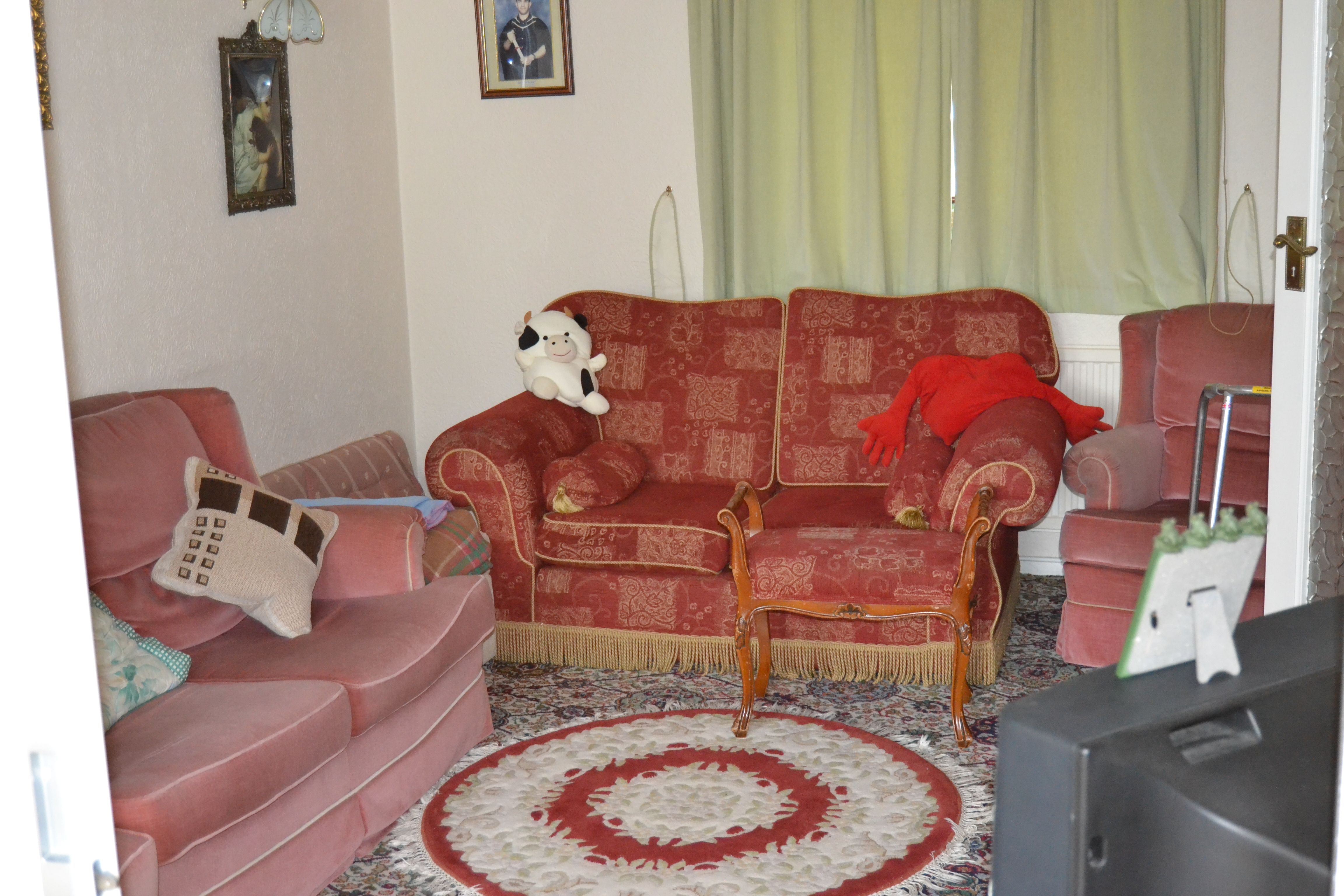 4 bedroom detached house for sale, Wrexham Road, Romford, RM3 9HH