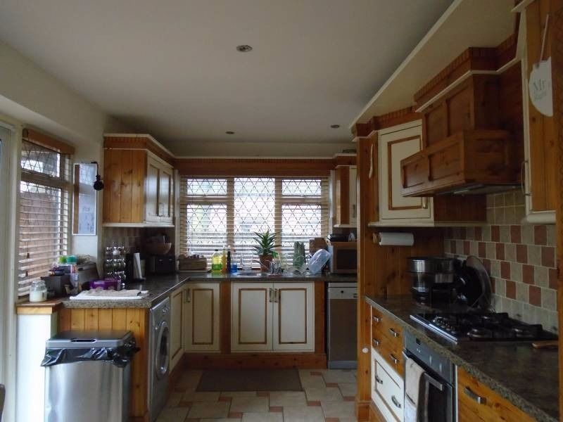 1 bedroom terraced house to rent, Brambles Farm Drive, Uxbridge, UB10 0DZ