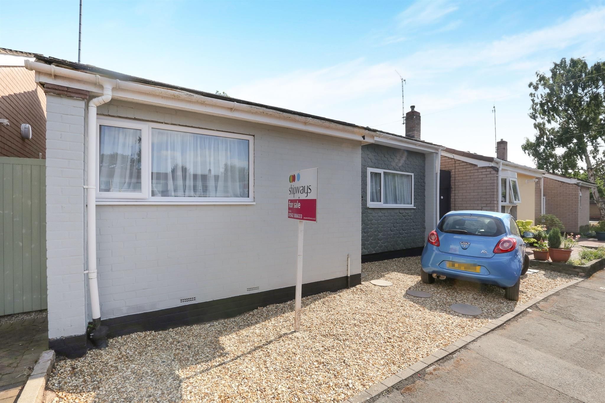 3 bedroom detached bungalow for sale, The Patios, Kidderminster, DY11 5AB