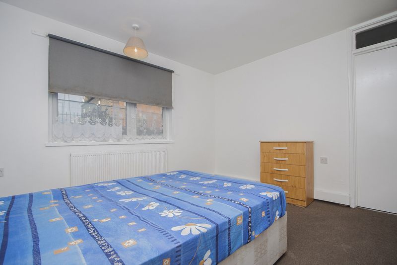 1 Bedroom Flat To Rent Manor Park Road London E E12 5ab