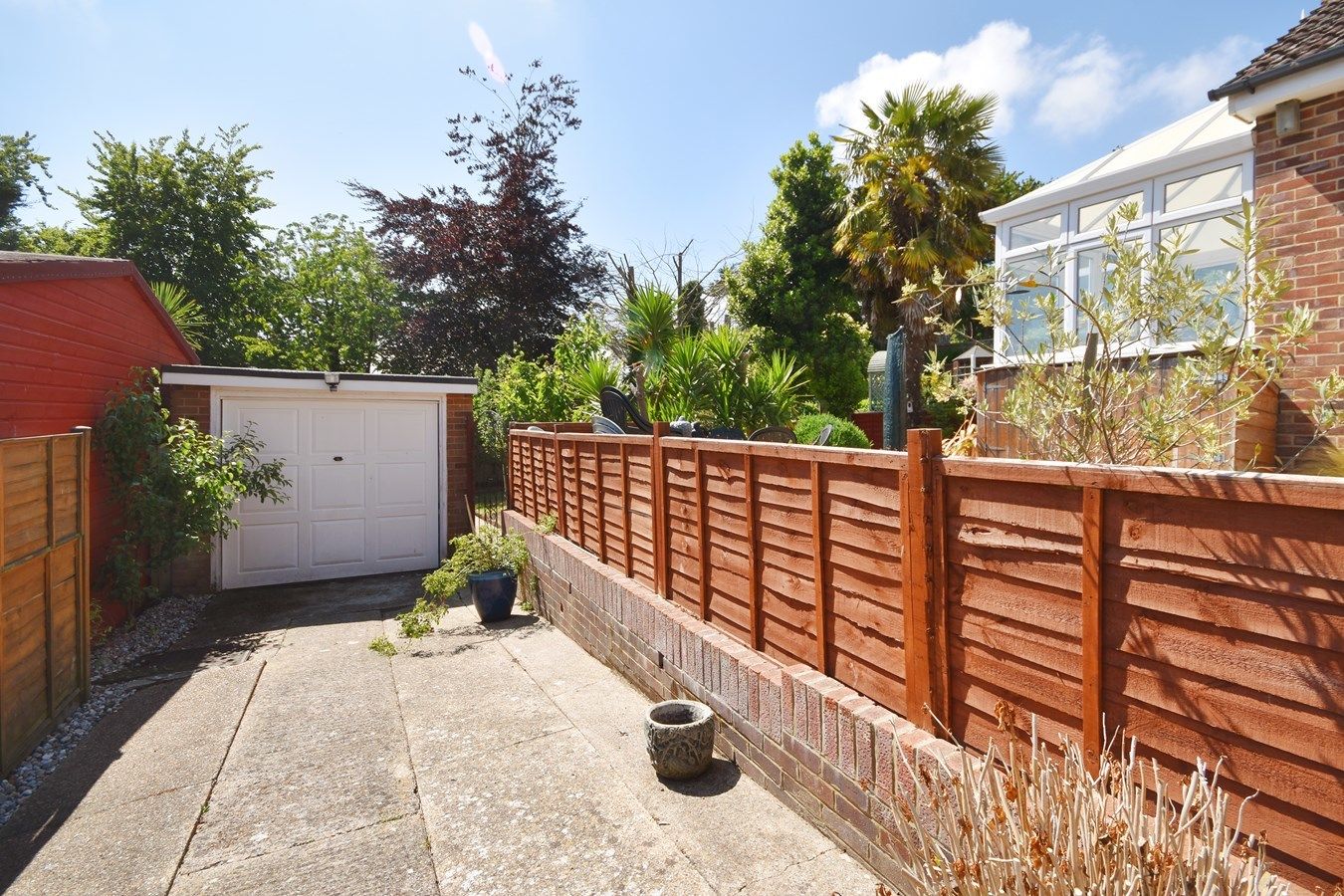 2 bedroom detached bungalow for sale, Downs Road, Folkestone, CT19 5PU