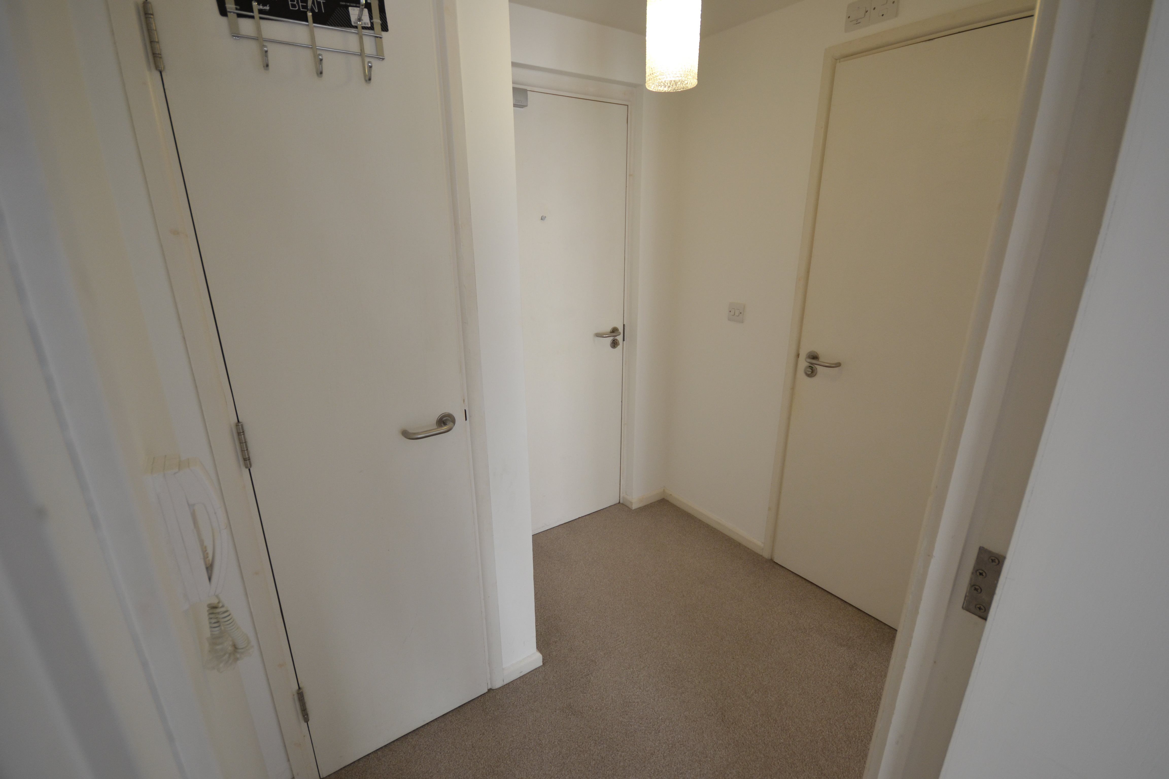 1 Bedroom Flat To Rent The Compasses Bilbury Street