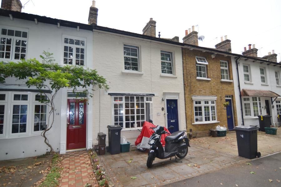 2 bedroom terraced house to rent, Fairfield East, Kingston Upon Thames