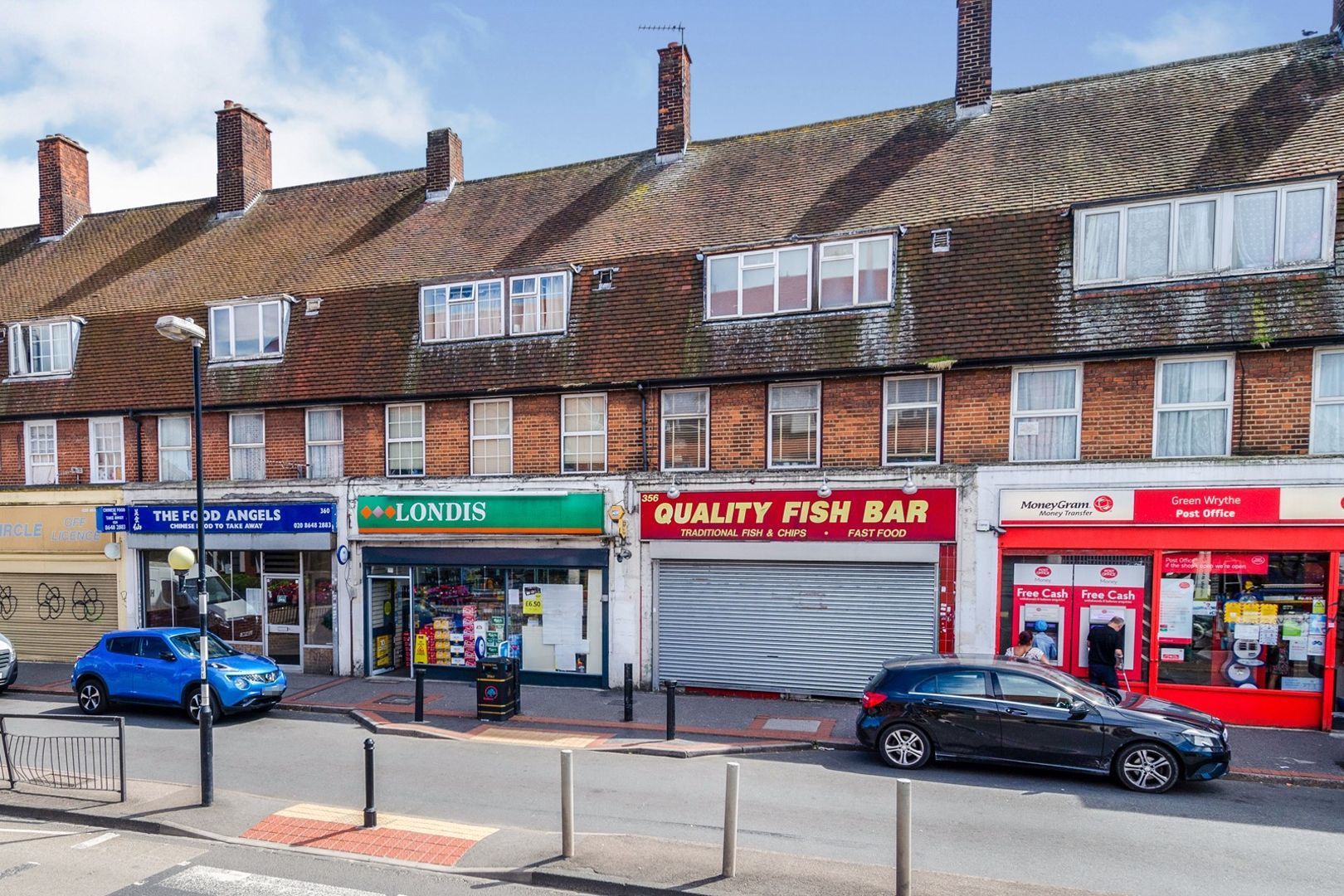 3 bedroom flat for sale, Assembly Walk, Carshalton, SM5 1JH