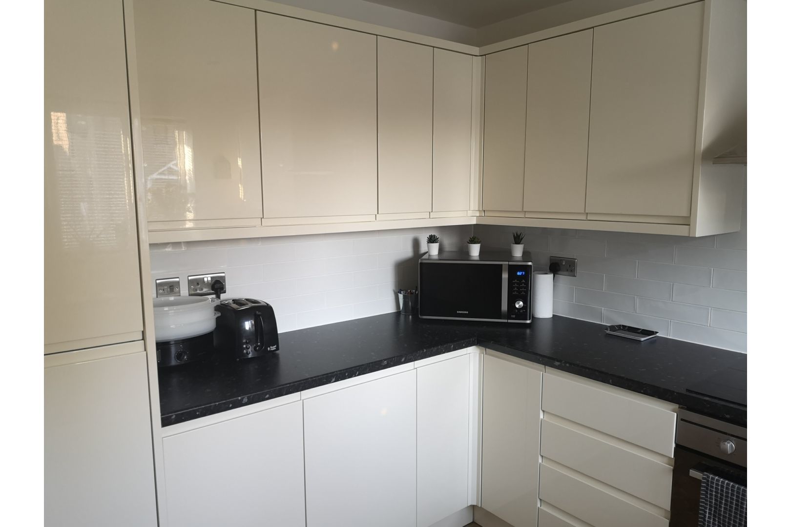 4 bedroom terraced house for sale, Chichester Drive, Rowley Regis B