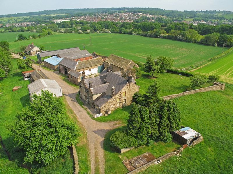 6 bedroom property for sale, Huddersfield, HD8 9QS