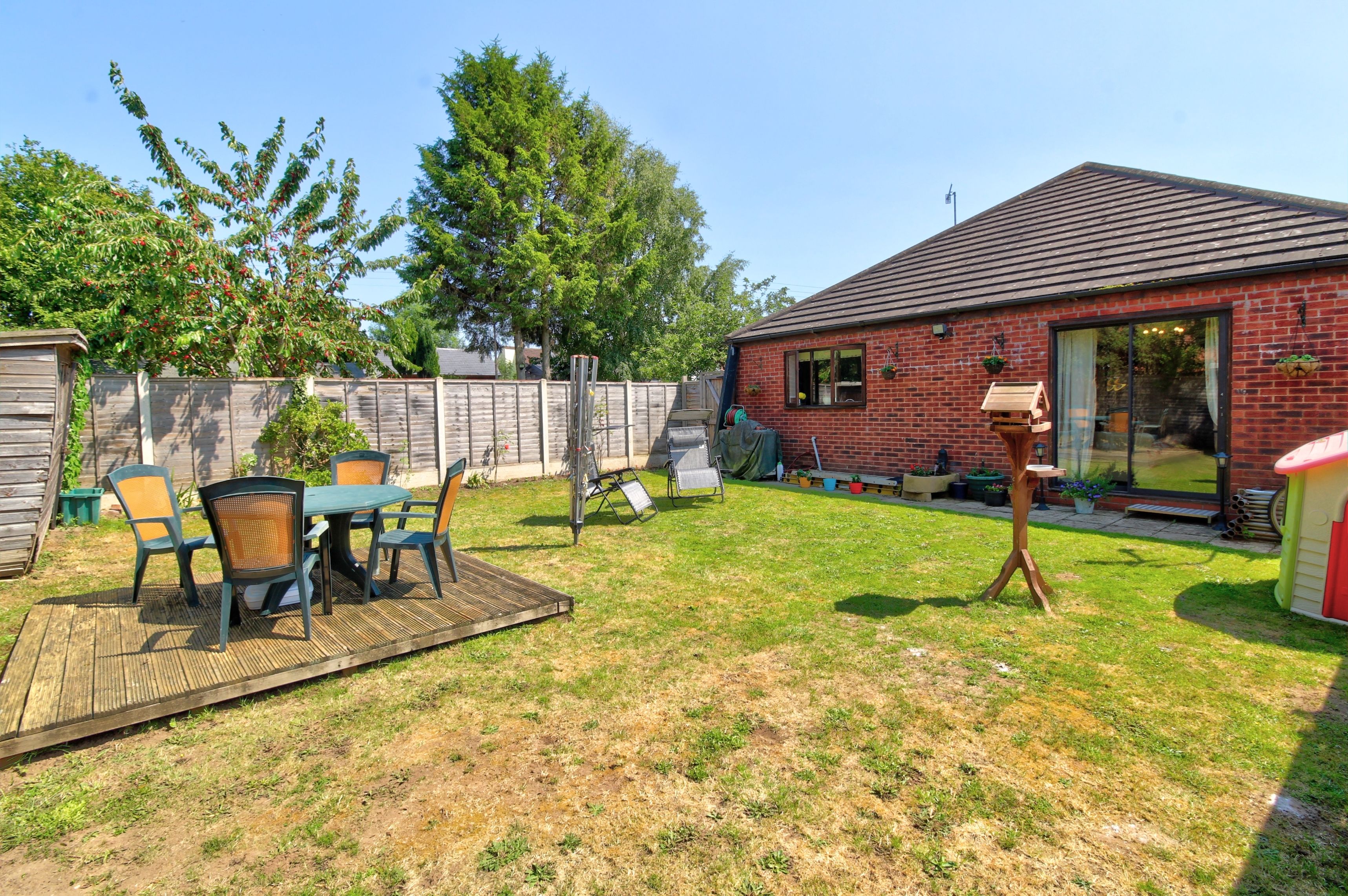 3 bedroom detached bungalow for sale, Mill Road, Stourport-On-Severn DY ...