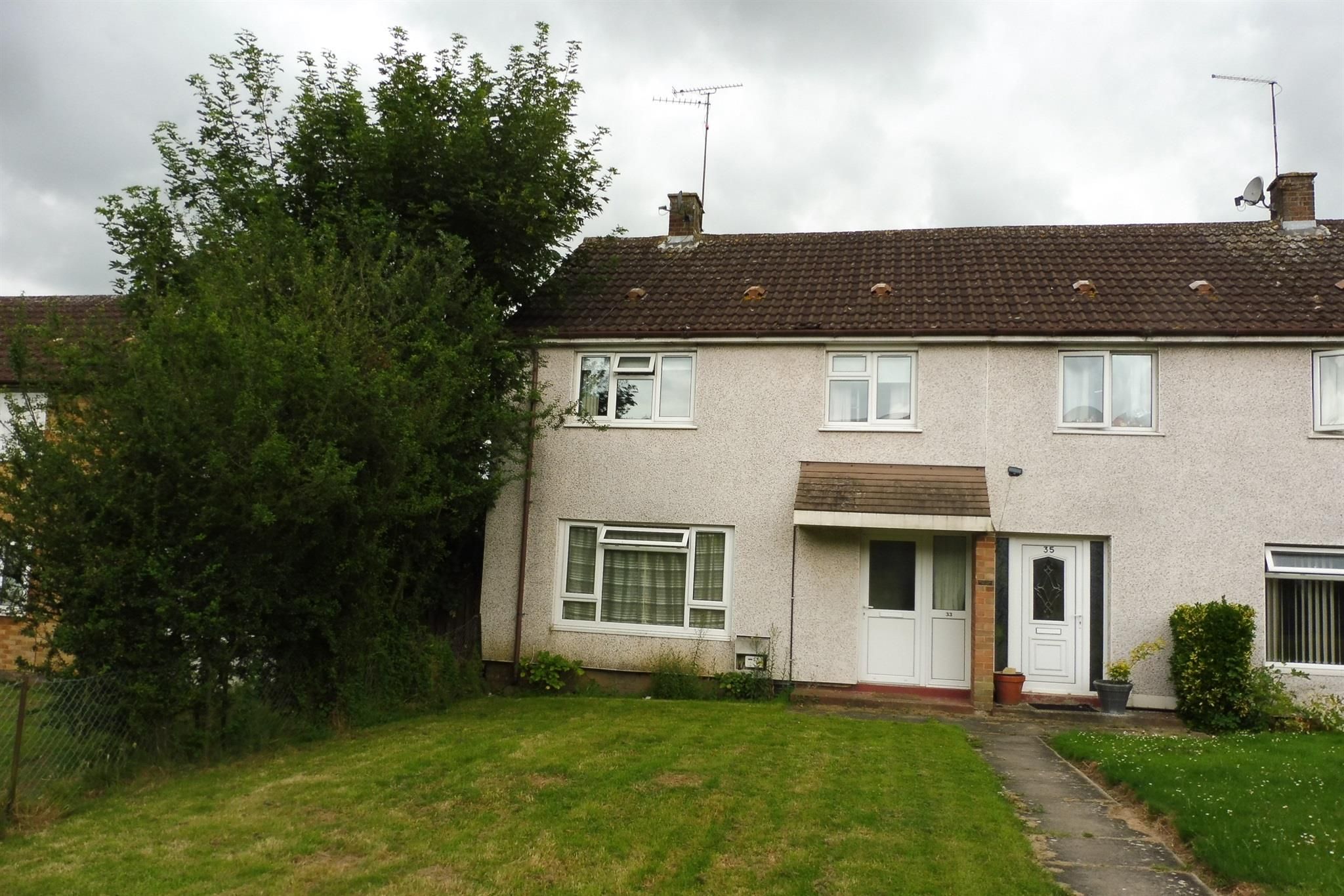 3 bedroom semidetached house for sale, Bentley Walk, Corby, NN18 0PG