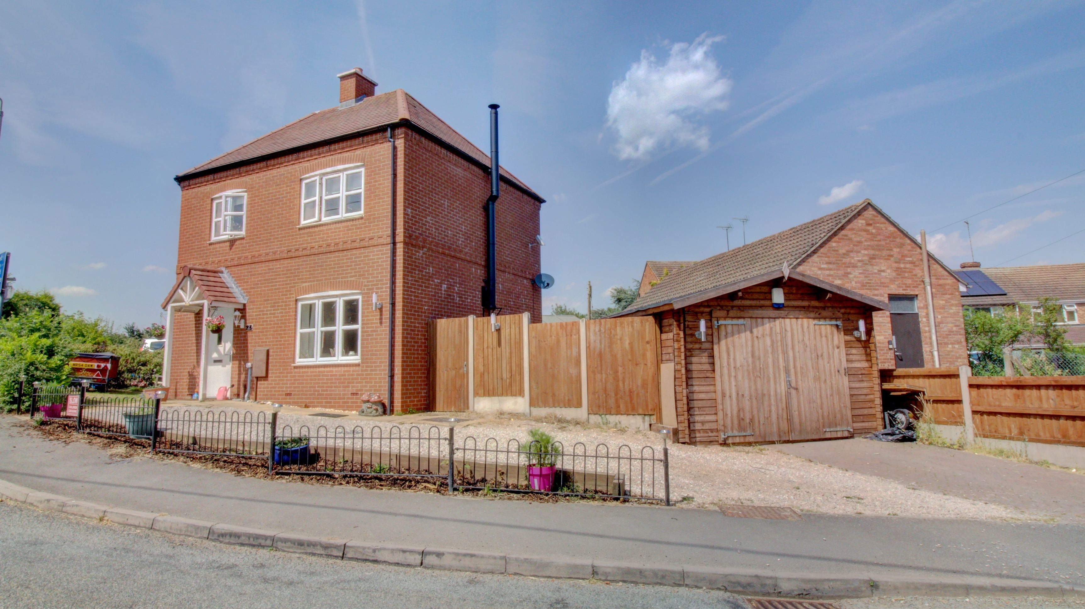 3 bedroom detached house for sale, Potters Croft, Main Street, Clifton